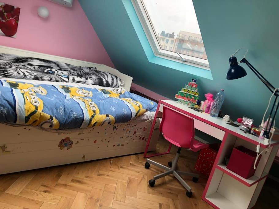 Stay In Maison De Metre In Etterbeek بروكسل المظهر الخارجي الصورة